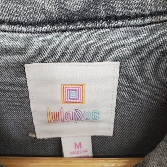 LuLaRoe Crop Jean Jacket M Gray Stretchy Denim Floral Embroidery Buttoned Fitted - Picture 2 of 13